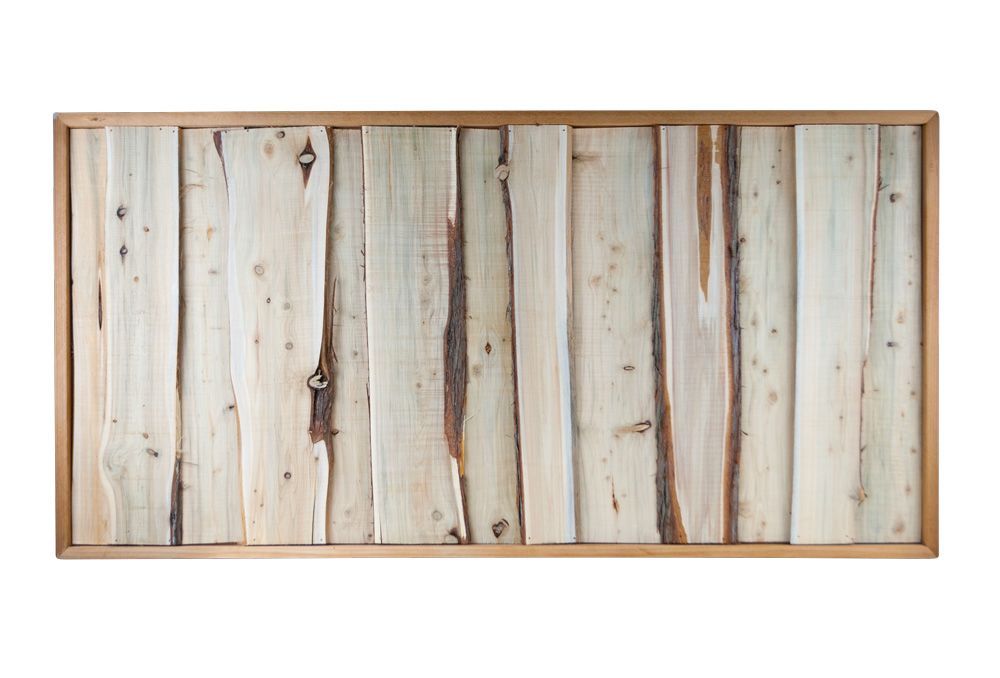 Декоративное экопанно из массива можжевельника в раме из термоосины 1000х500 мм фотография